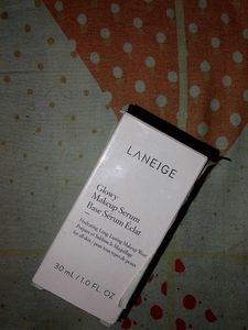 Laneige Glowy Makeup Serum