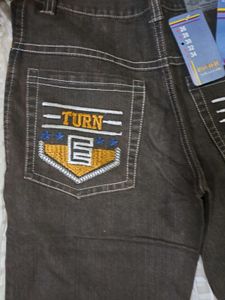 BROWN BOOT CUT JEANS(MID-WAIST):