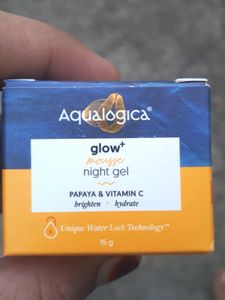 Aqualogica Glow+ Mousse Vitamin C Night Gel with P
