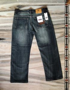Men&#39;s Dark Wash Distressed Denim Jeans with Gucci