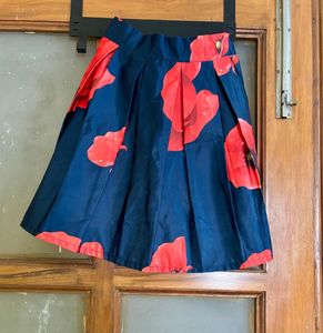 Floral Print Pleated Skirt