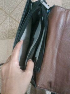 BALCK SELF DESIGN SLING BAGS 🛍 ❤️