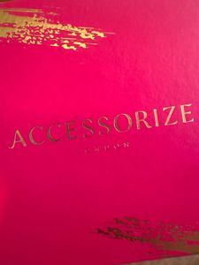Accessorize London: Gold Cutout Hoop Earrings