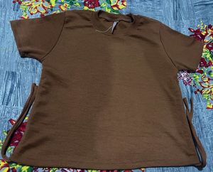 New Trendy Top