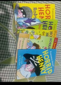 Set Of 10 Horrid Henry Comics Books