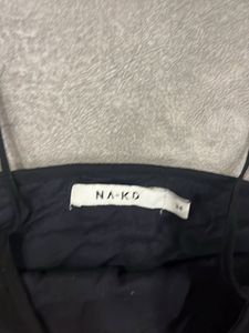 Noodle Strap  Black Top