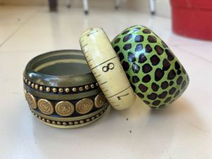 Viral Y2k bangle stack