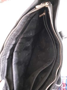 Black Handbag For Women&#39;s