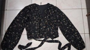 Black Floral Print Crop Top