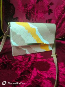 Classy Sling Bag ✨👜