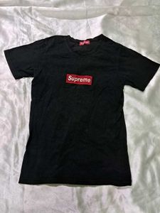Tommy Hilfiger &amp; Supreme T-Shirt Bundle