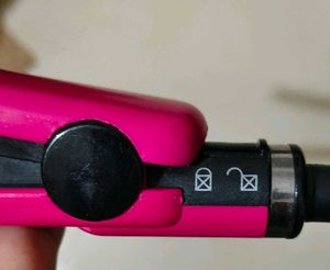 Syska Hair Straightener
