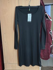 Black Bodycon Mini Dress