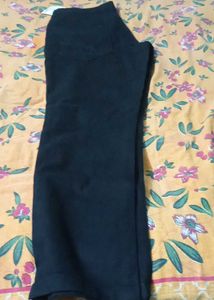 Roadster Black Chinos