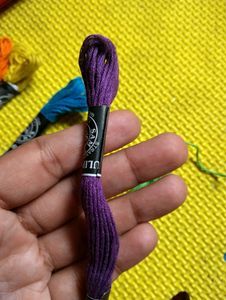 Croatia Thread And Velvet Balls