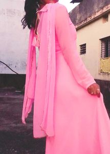 Elegant Pink Kurta Set