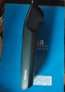 Phillips Grooming Trimmer. Needs Repair