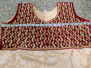 New Sleeveless Kurta And Pants Set