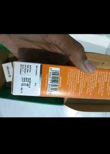 Derma Co Pore Minimizing Sunscreen