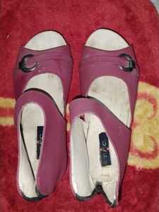 Stylish Maroon Heels