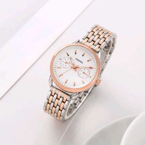 FOSSIL PREMIUM QUALITY LADIES WATCH AT SALE