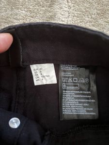 H&amp;M Black Button-Front Mini Skirt