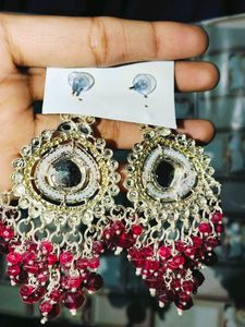 Kudan Pearls Earrings