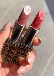 Estee Lauder Wedding Edition Lipstick Scarlet Kiss