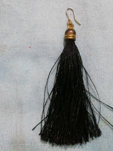 Black Part Wear Earrings.