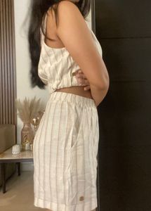 New With Tag Refinery Linen Co-ord Set