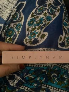 Simplynam Lipstick In Warm Red