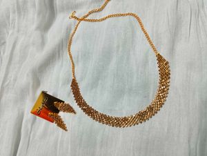 Gold-toned Necklace Set