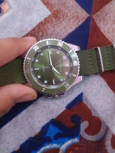 Laurels Olive Green Quartz Watch