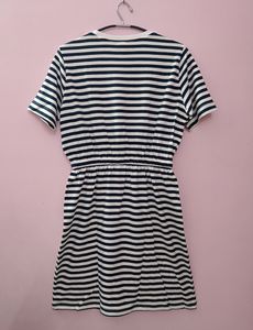 🎉 H&amp;M Drawstring T-shirt Dress