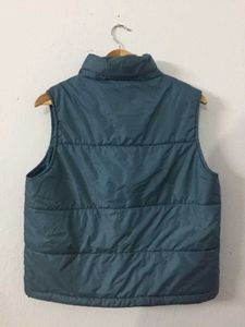 PUFFED SLEEVELESS JACKET!