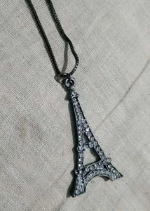 Leaf Pendant Necklace And Eiffel Tower Chain