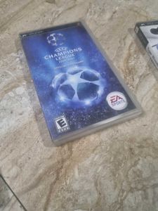 PSP Game Bundle - FIFA, Tiger Woods