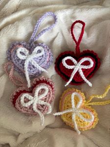 Crochet Ruffle Heart Charm💗