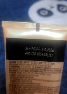 Lakme Sun Expert