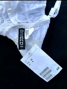 H&amp;M White Cotton Smocked Crop Top