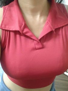 Maroon Collar Crop Top