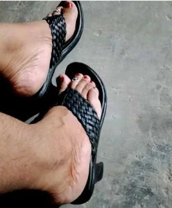 Black Heeled Thong Sandals.Unused.new