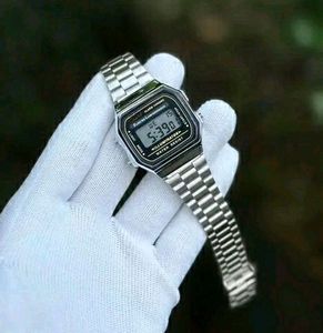 Vaintag Wrist Watch For Unisex