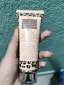 Dubai 5 In 1 Bb Cream