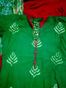 Kurta Suit Set With Dupatta