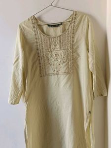 Elegant Embroidered Kurta