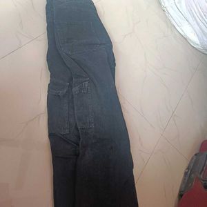 Black Cargo Jeans
