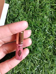 Charlotte Tilbury Lip Blur