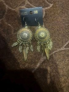 Pearl Dangle Earrings