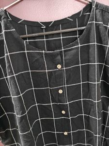Checked Sleeveless Dress